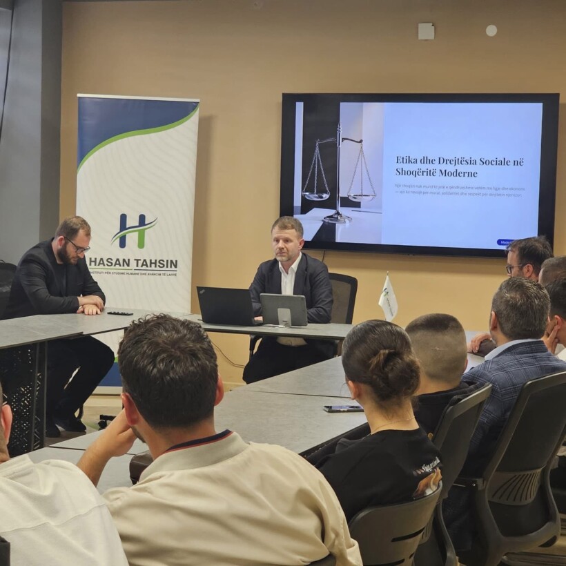 Në institutin “Hasan Tahsin” u mbajt seminari me temë “Etika dhe Drejtësia Sociale në Shoqëritë Moderne”