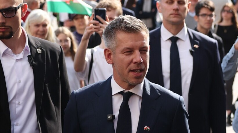 Kryeministri i ri hungarez synon të forcojë lidhjet me Poloninë dhe të zgjerojë formatin e Vishegradit