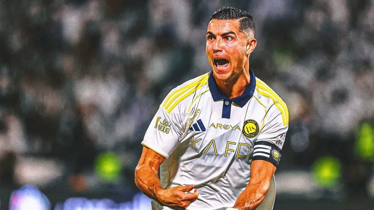 Ronaldo i hesht tifozët rivalë pas brohoritjeve “Messi” gjatë fitores së Al Nassr