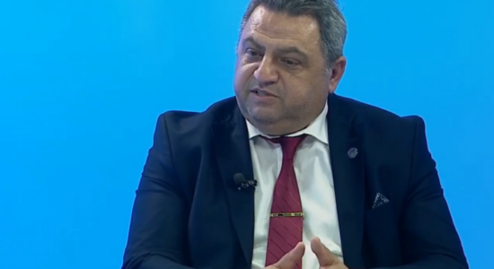 Bekim Fetaji: Arsimi i lartë po zhvendoset nga edukimi bazuar në fakte, në edukim i bazuar në shkathtësi