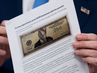 Trump kërkon që fytyra e tij të vendoset në kartëmonedhën 250 dollarëshe