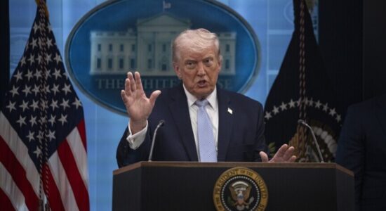 Trump e quan bllokadën detare amerikane të Ngushticës së Hormuzit “një biznes shumë fitimprurës”
