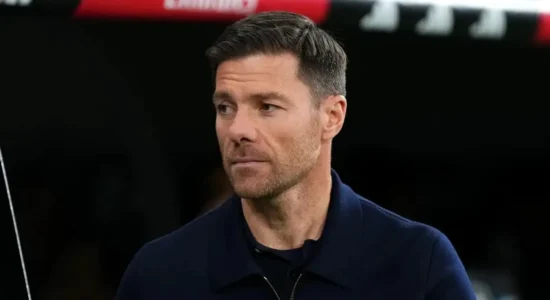 Xabi Alonso ‘arrin’ marrëveshje me gjigantin anglez, zyrtarizimi çështje ditësh