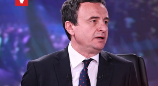 Kurti me mesazh të fortë: Kur e ke komshiun e keq, duhet me pas pushkën plotë!