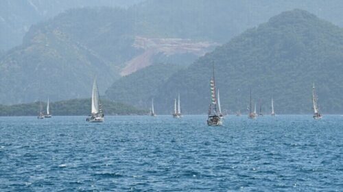 Izraeli sekuestron mbi 40 anije të Flotiljes Globale “Sumud” dhe ndalon 300 aktivistë