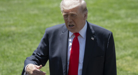 Trump pret të shohë nëse Irani do të pranojë një marrëveshje “të kënaqshme” për t’i dhënë fund luftës