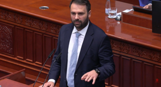 (VIDEO) Durmishi premtoi rritje të pagës minimale deri në fund të vitit