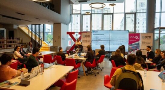 Bridge2Balkan Bootcamp përfundon me sukses në Shkup 10 startup-e përzgjidhen për Demo Day