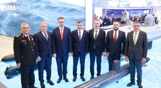 Maqedonci takon sekretarin e Industrisë Turke të Mbrojtjes, në fokus fabrika e municionit dhe bashkëprodhimet me Turqinë