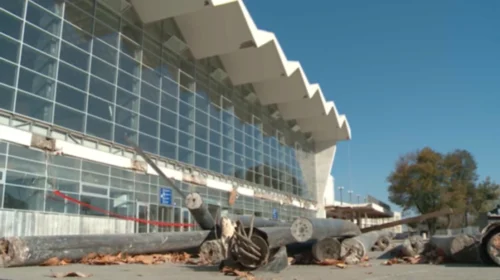 Ministria e Brendshme e Serbisë dyshohet për fshehje të së vërtetës mbi tragjedinë e tendës në Novi Sad që mori 16 jetë