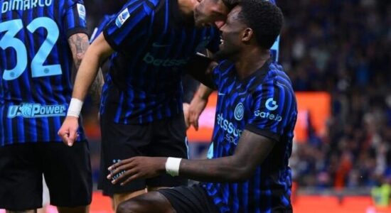 Interi në majën e futbollit italian, fiton titullin në Serie A