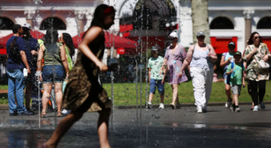 Evropa përfshihet nga vala ekstreme e të nxehtit, temperaturat thyejnë rekorde, në alarm disa shtete