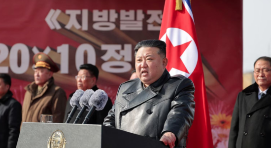 Koreja e Veriut ndryshon Kushtetutën: Nëse vritet Kim Jong Un, do hidhet bomba bërthamore
