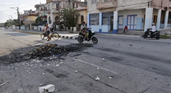 Ujë, ushqime, ilaçe dhe…/ Kuba përgatitet për gjithçka, ndan udhëzuesin e mbrojtjes për qytetarët në rast sulmi nga SHBA-të