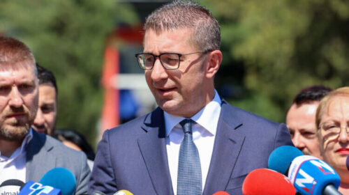 (VIDEO) Kryeministri Mickoski paralajmëron zgjedhje të shpejta parlamentare