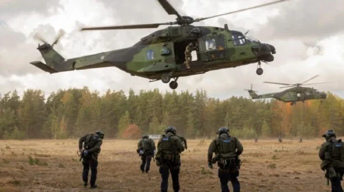 Finlanda afron trupa pranë kufirit rus, NATO zhvillon stërvitje ushtarake