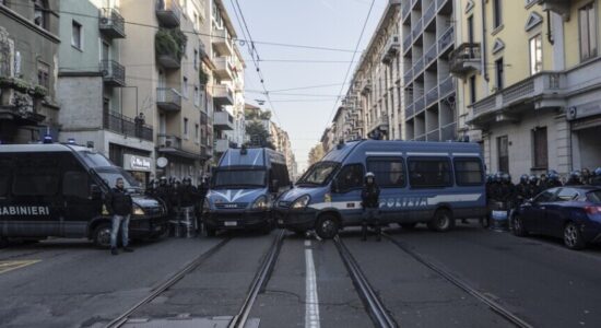Italia goditet nga grevë masive kundër riarmatosjes dhe në solidaritet me Gazën