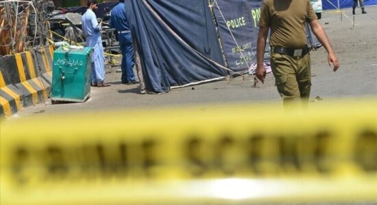 Sulm vetëvrasës në Pakistan, 9 të vdekur dhe dhjetëra të plagosur