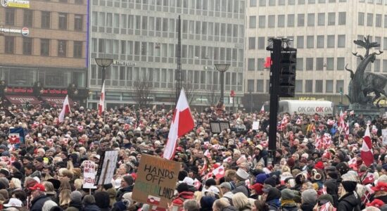 Protestuesit në Grenlandë denoncojnë hapjen e konsullatës së re amerikane