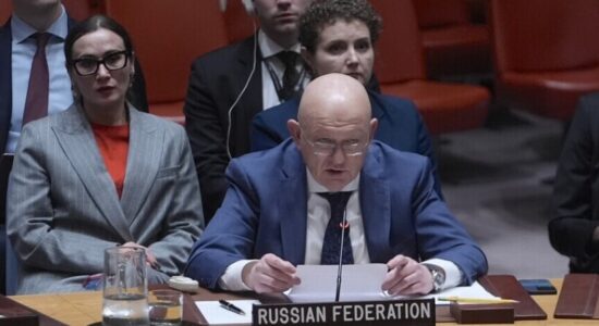 Rusia paralajmëron KS-OKB-në kundër “nxitjes artificiale të tensioneve” në Lindjen e Mesme