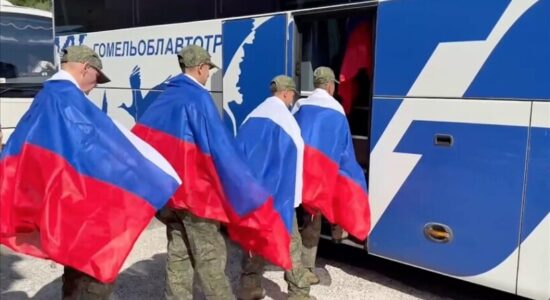 Rusia dhe Ukraina shkëmbejnë nga 205 të burgosur lufte secila