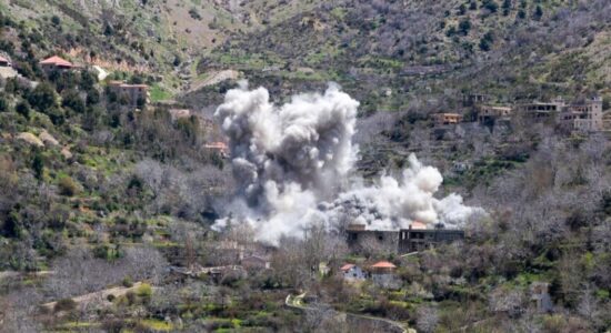 Sulme të reja izraelite në Liban pavarësisht armëpushimit, të paktën 6 të vrarë
