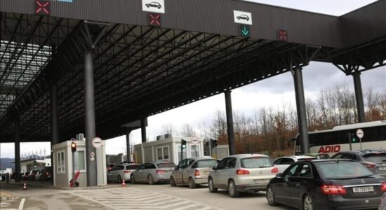 Kosova dhe Shqipëria rikthejnë kalimin kufitar pa kontrolle