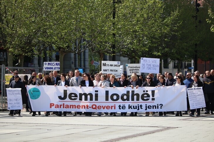 Kosovë, mbahet protestë me rastin e Ditës Ndërkombëtare të Punëtorëve