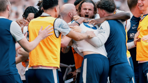 Premier League jep verdiktet, Tottenham shpëton nga turpi, Chelsea mbetet pa Europë