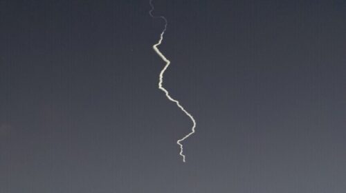 EBA-ja detekton 4 raketa të lëshuara nga Irani, sulmi i parë që nga armëpushimi SHBA-Iran