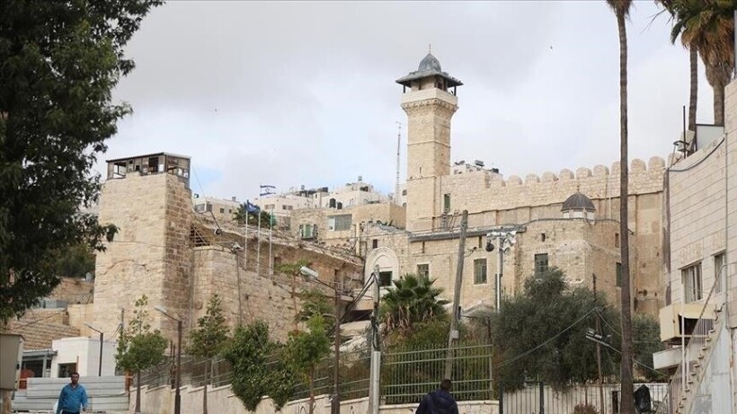 Palestinezët shënojnë Kurban Bajramin në Xhaminë “Ibrahimi” nën kufizimet izraelite