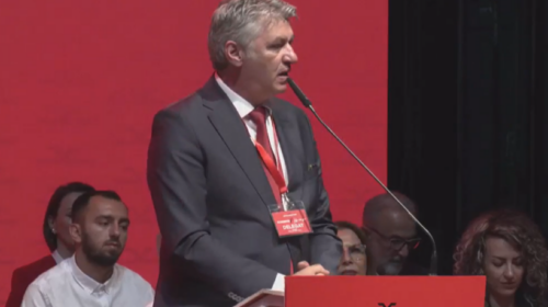 Sela zgjidhet kryetar i Lidhjes Shqiptare me 713 vota: Do mbrojmë interesat e shqiptarëve, sot nis gjithçka
