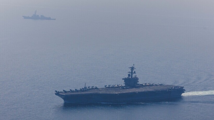 WSJ: Marina Amerikane rifillon shoqërimin e anijeve përmes Ngushticës së Hormuzit