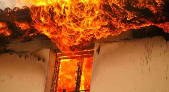 Digjet një shtëpi në një fshat të Tetovës