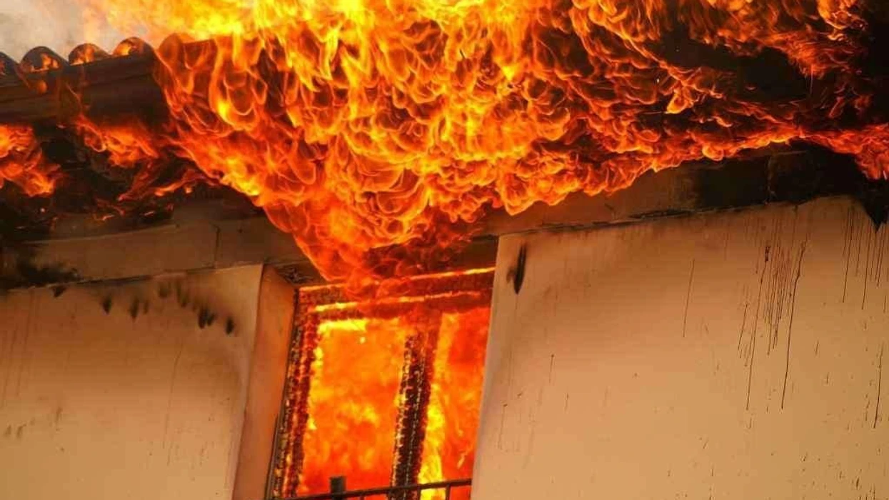 Digjet një shtëpi në një fshat të Tetovës