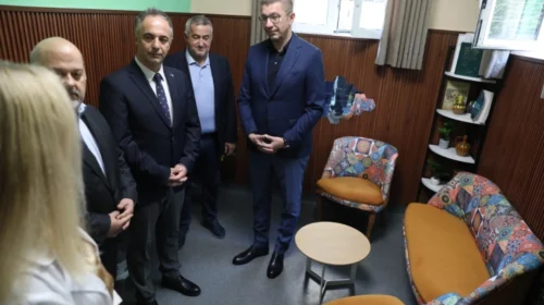 ISHP ka hapur këshillimoren e parë psikologjike shtetërore për fëmijë dhe adoleshentë