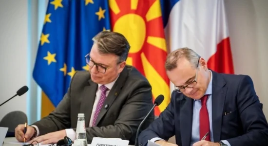 Maqedonia e përforcon drejtësinë ekologjike, u nënshkrua Memorandum për bashkëpunim me partnerët francezë