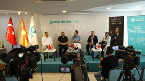 Koncert i Muzikës Shpirtërore me mesazhe emocionale: Ky koncert është një kujtim dhe takim zemrash