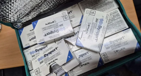 Tentuan të kontrabandonin Botoks, Dogana e RMV-së ngriti padi penale kundër mjekut dhe infermieres