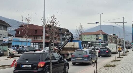 (VIDEO) Vazhdojnë reagimet për kthimin e emrave jugosllavë në Tetovë