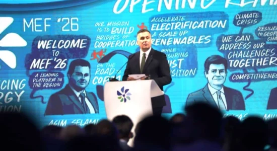 Ministri Hoxha hapi ‘MEF 2026’ dhe bëri thirrje për përshpejtimin e tranzicionit të gjelbër në rajon