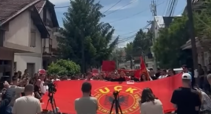 Protestë në Prishtinë në mbrojtje të gjuhës shqipe në RMV