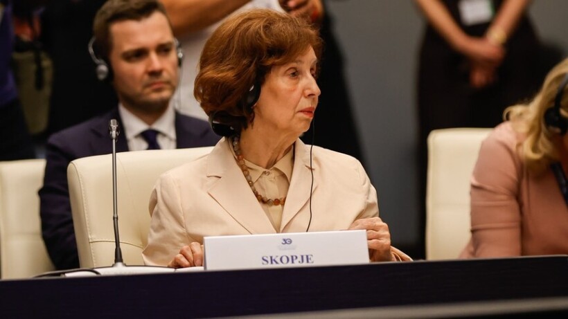 Siljanovska-Davkova në Sofje: Duhet të ringjallim frymën e bashkëpunimit rajonal