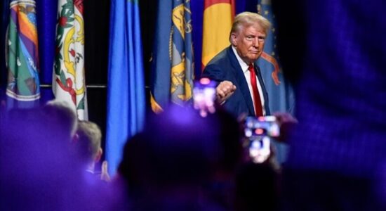 WSJ: Administrata Trump i bën presion Omanit që të ndërpresë lidhjet me Iranin