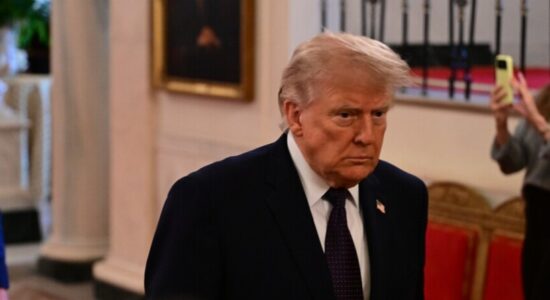 Trump: Udhëheqësi suprem i Iranit, Khamenei, është i përfshirë në negociatat për t’i dhënë fund luftës