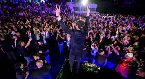 Exit Poll i PIPO-s:  LVV fituese e zgjedhjeve