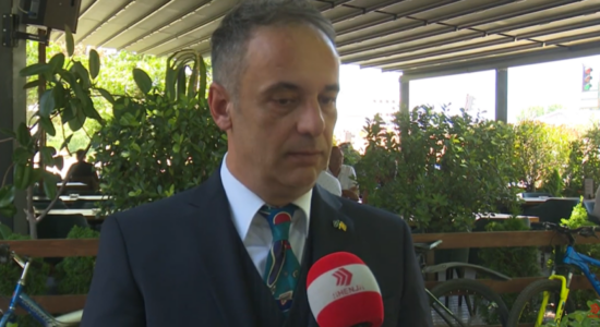 (VIDEO) Parkingu në Qendrën Klinike, Aliu: Kemi ofruar zgjidhje alternative deri në zgjidhjen e problemit