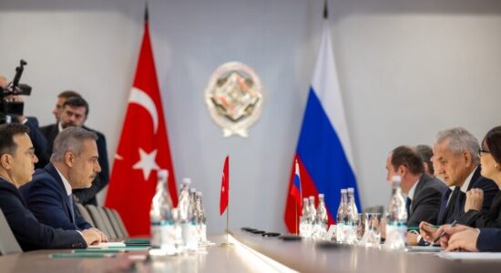 Rusia pretendon se ndërhyrja perëndimore prishi marrëveshjen e Stambollit të vitit 2022 për Ukrainën
