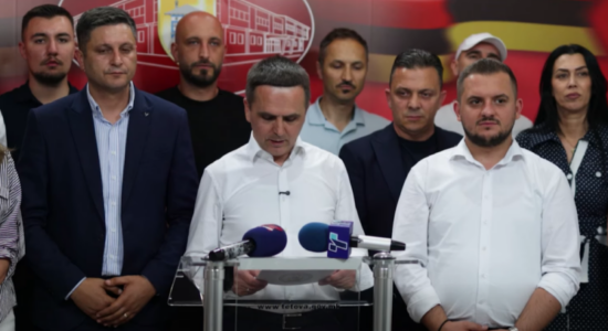 Kasami: 100 euro për çdo nxënës që regjistrohet në klasën e parë në Tetovë