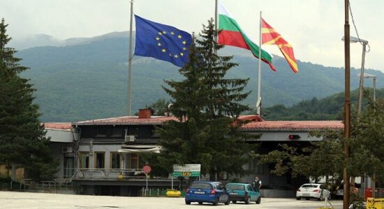 (VIDEO) Anulohet protesta në pikat kufitare ndërmjet RMV-së dhe Bullgarisë